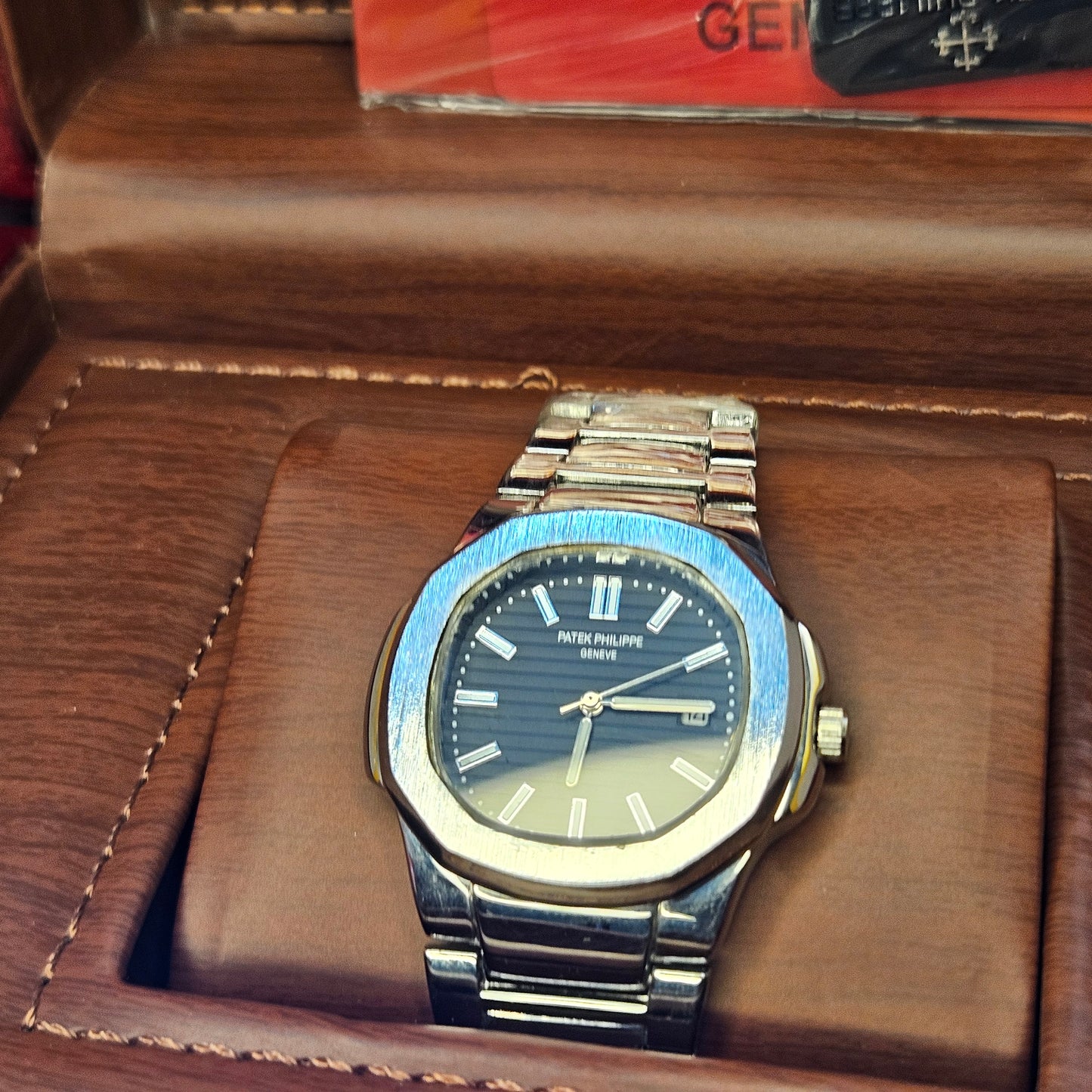 Patek Philippe Geneve (Masterpiece) Stainless Steel Chain Luxury Watch Edition