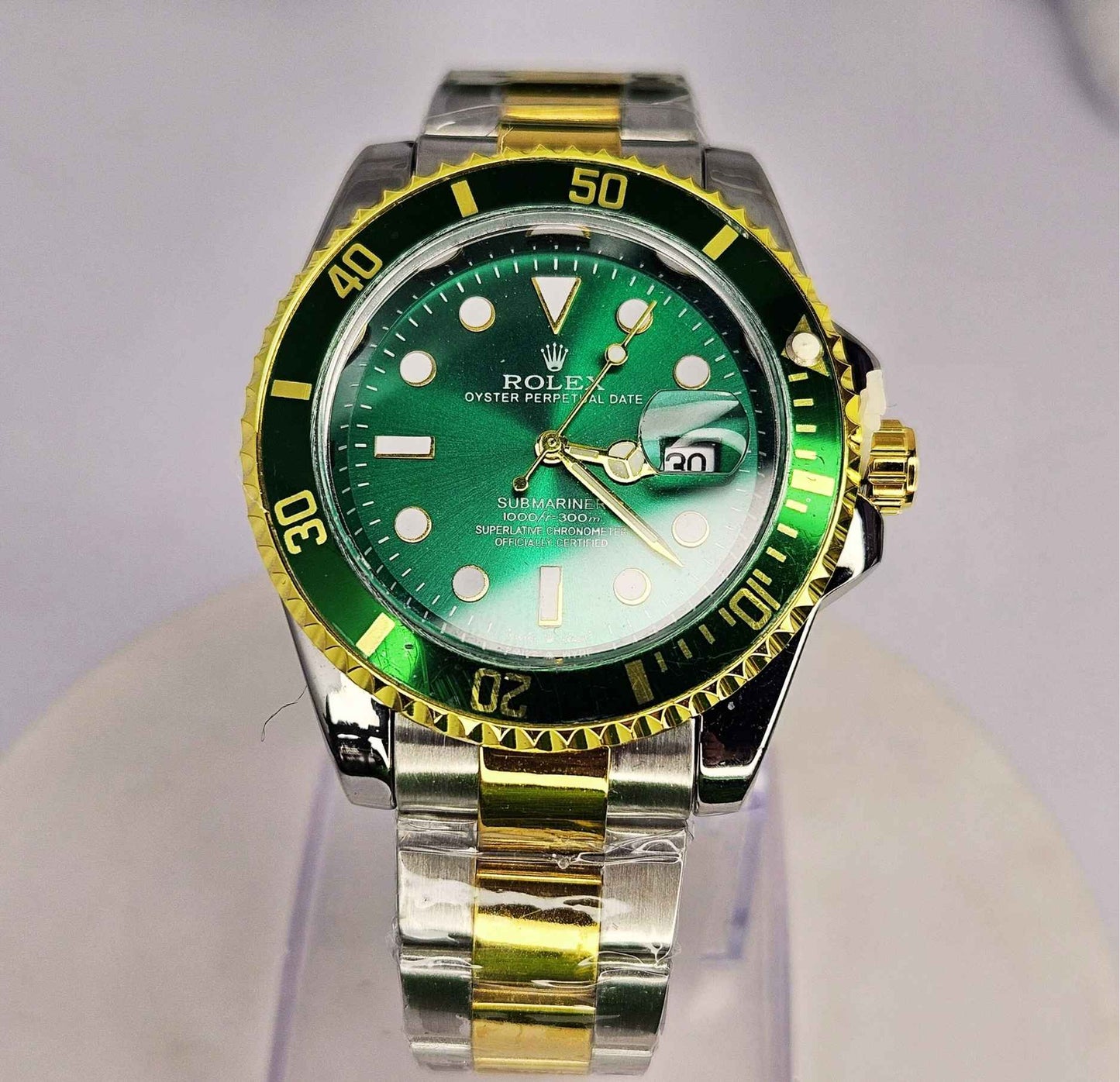 Rolex Submariner Dual Tone Green Dial Stainless Steel Luxury Edition