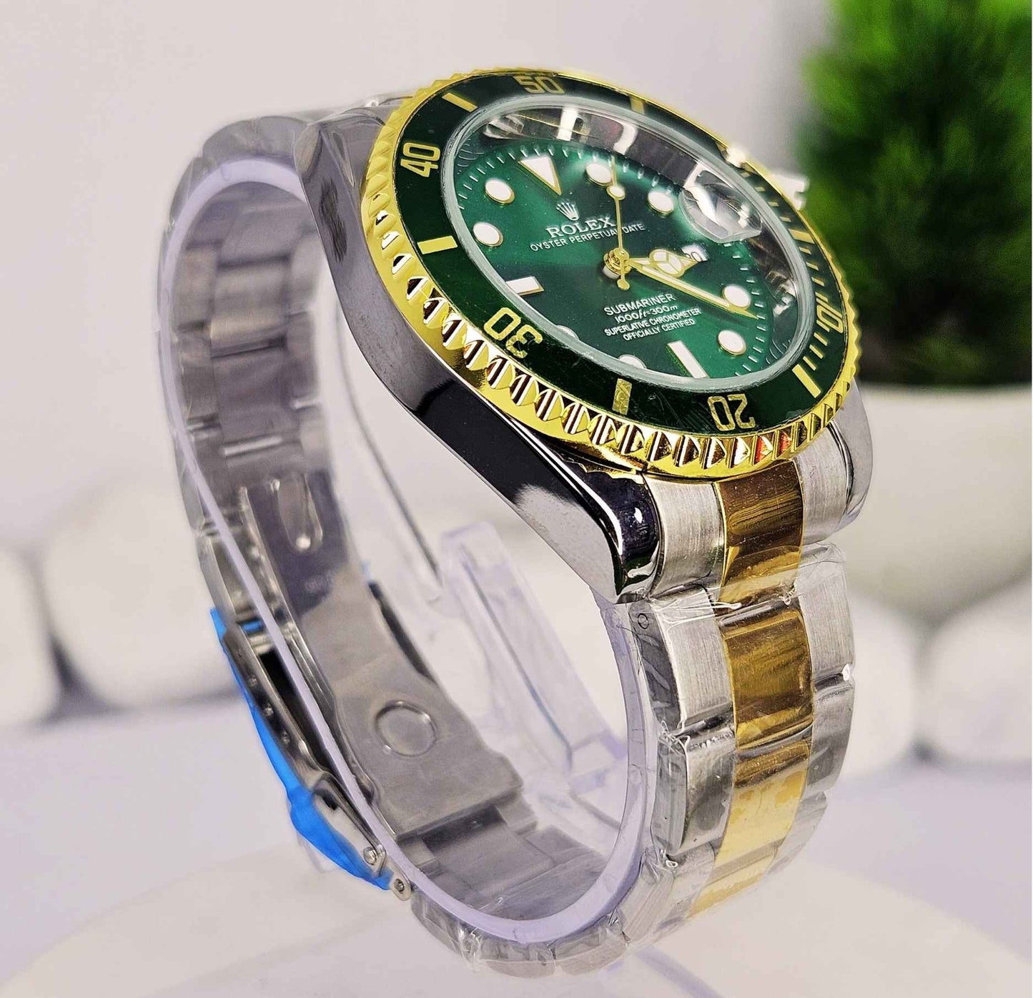 Rolex Submariner Dual Tone Green Dial Stainless Steel Luxury Edition